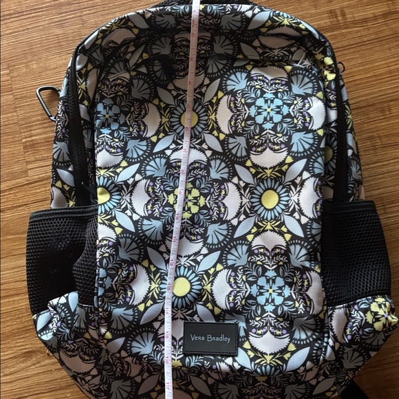 Vera Bradley “Plaza Medallion” Grand XL Backpack - Picture 15 of 16